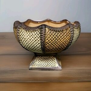 Vintage Napcoware Ceramic Pedestal Bowl C8936 Basket Weave / Wicker Pattern